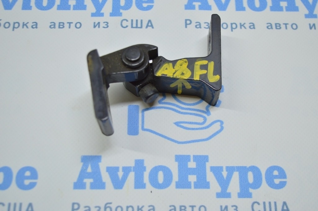 Петля двери верхняя перед лев Audi A8 D4 10-17