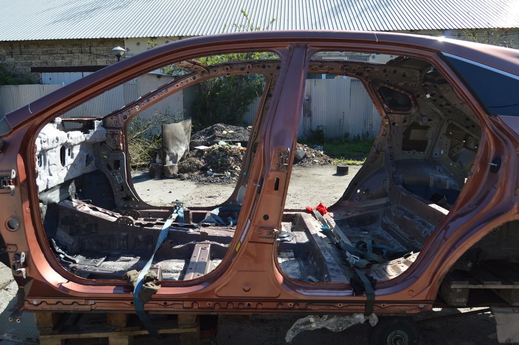 Петля двери верхняя перед лев Lexus RX 350/350h/500h 23-