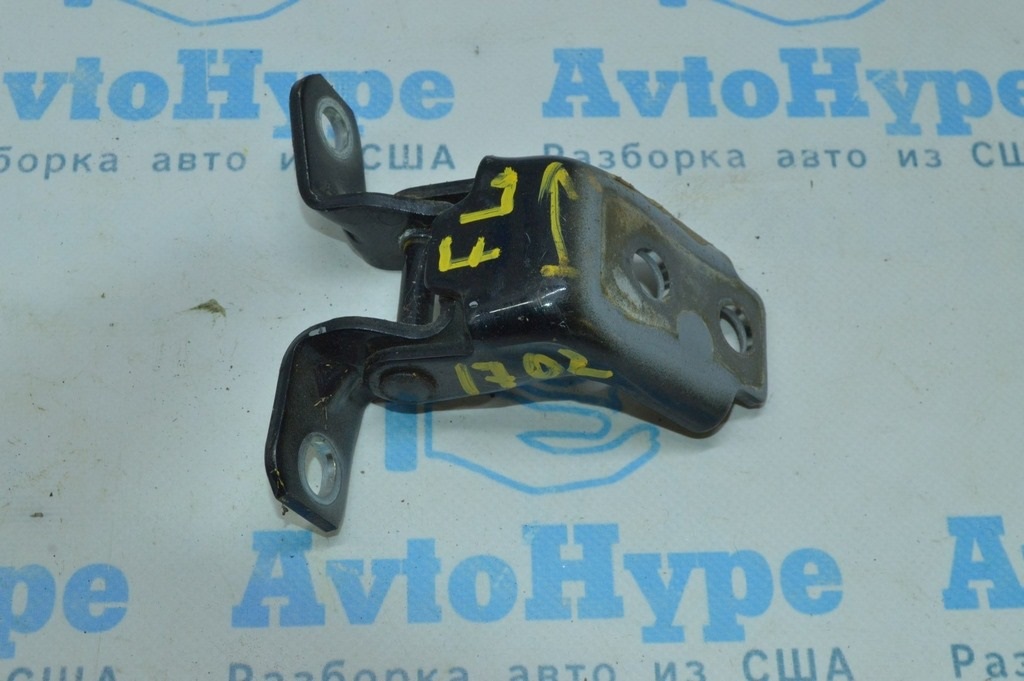 Петля двери верхняя перед лев Mazda6 13-17