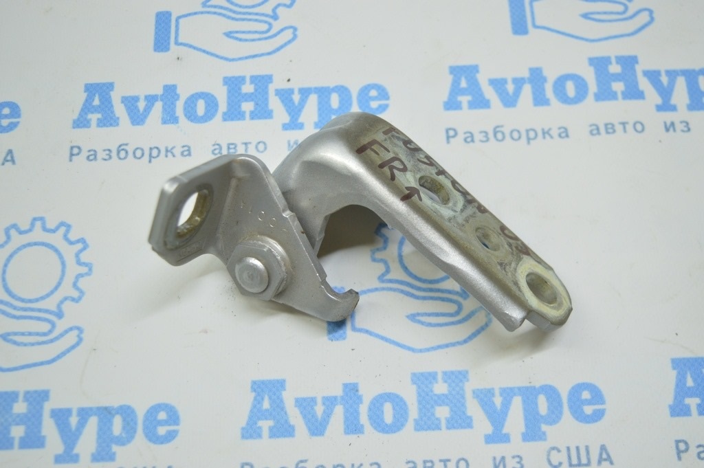 Петля двери верхняя передняя правая Ford Fusion mk5 13-20
