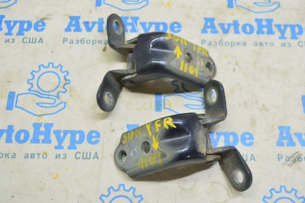 Петля двери верхняя передняя правая Hyundai Sonata 11-15