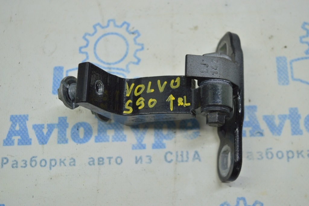 Петля двери верхняя зад лев Volvo S90 16-