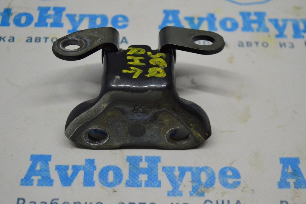 Петля двери верхняя зад прав Toyota Sequoia 2008-2022