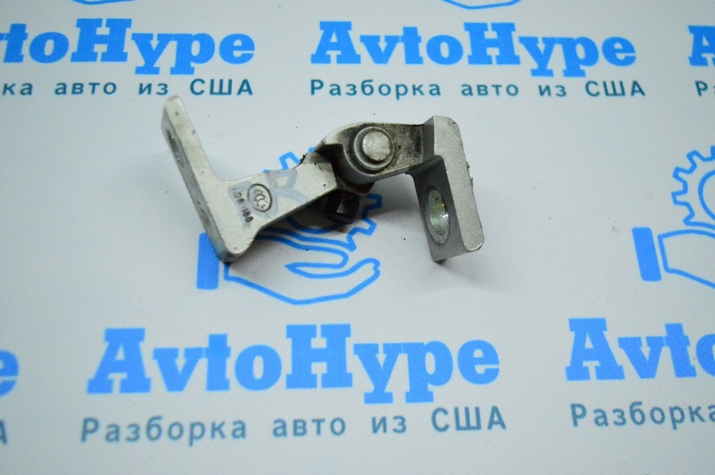 Петля двери верхняя зад прав VW Jetta 11-18 USA