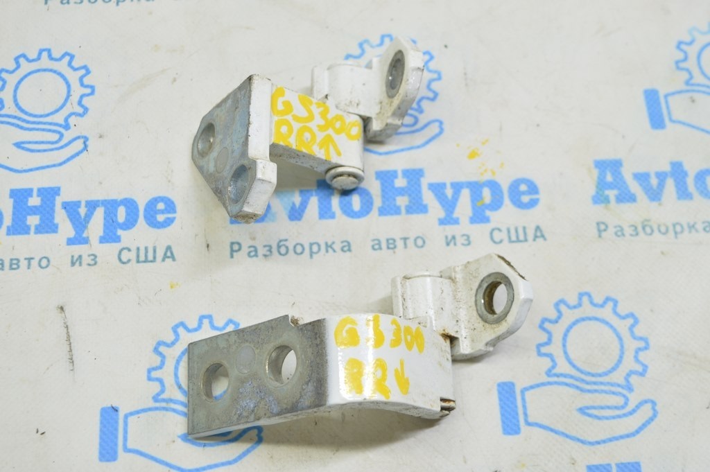 Петля двери верхняя задняя правая Lexus GS300 GS350 GS430 GS450h 06-11