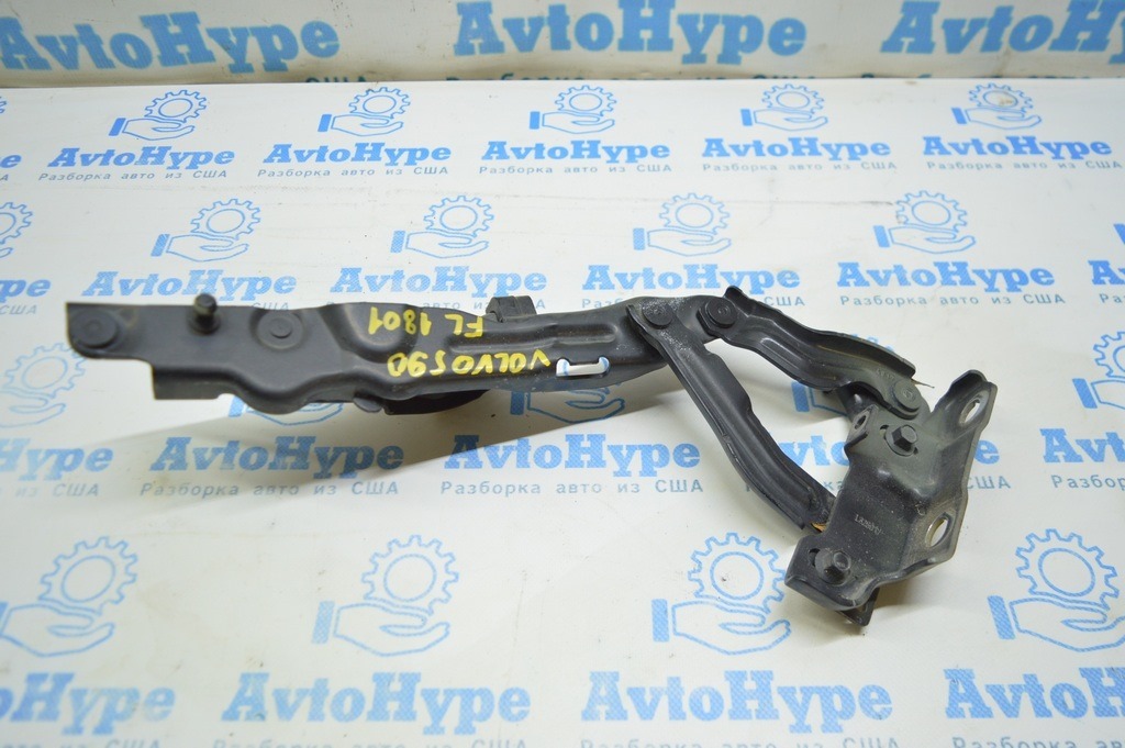 Петля капота левая Volvo S90 16- 31651860