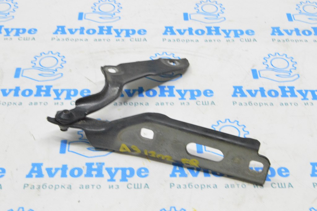 Петля капота правая Audi A3 8V 15-20