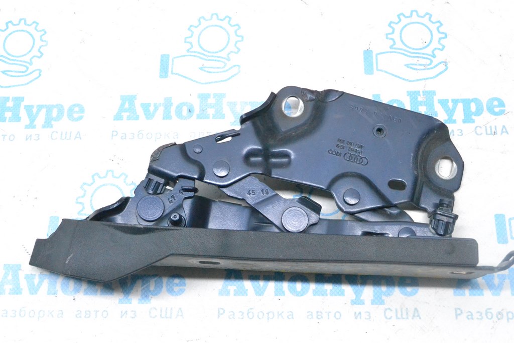 Петля капота правая Audi A7 C8 19-25