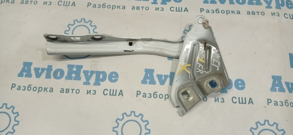 Петля капота правая Chevrolet Volt 16-