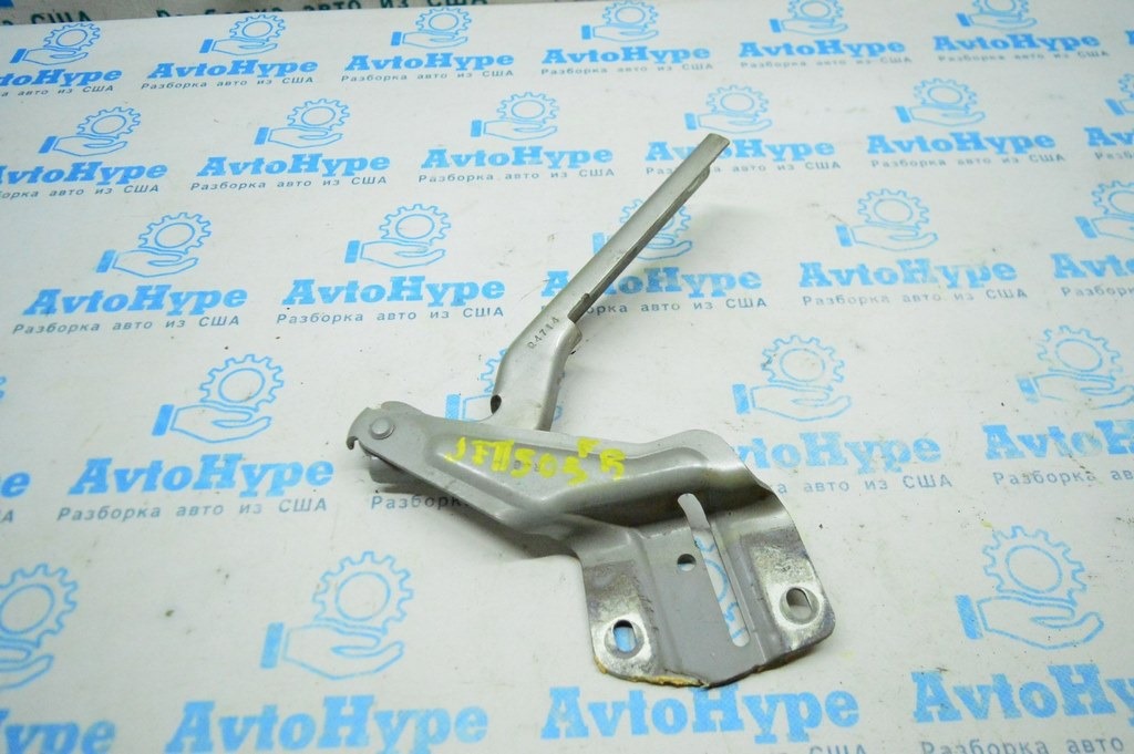 Петля капота правая VW Jetta 11-18 USA
