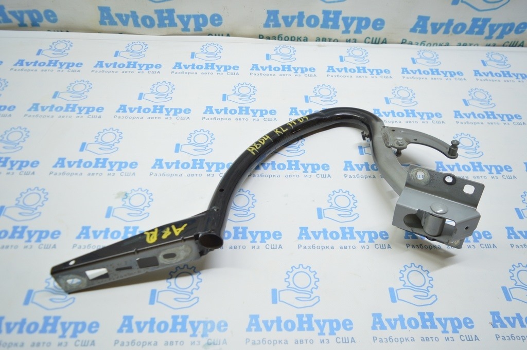 Петля крышки багажника левая Audi A8 D4 10-17