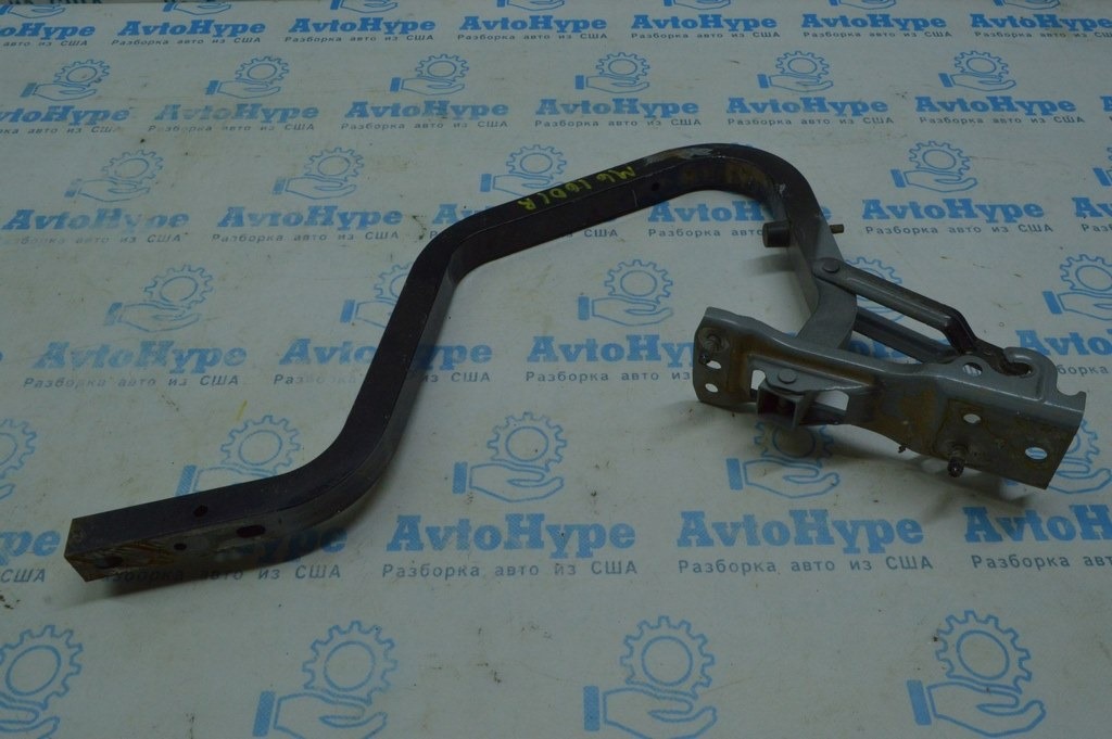 Петля крышки багажника левая Mazda6 13-17