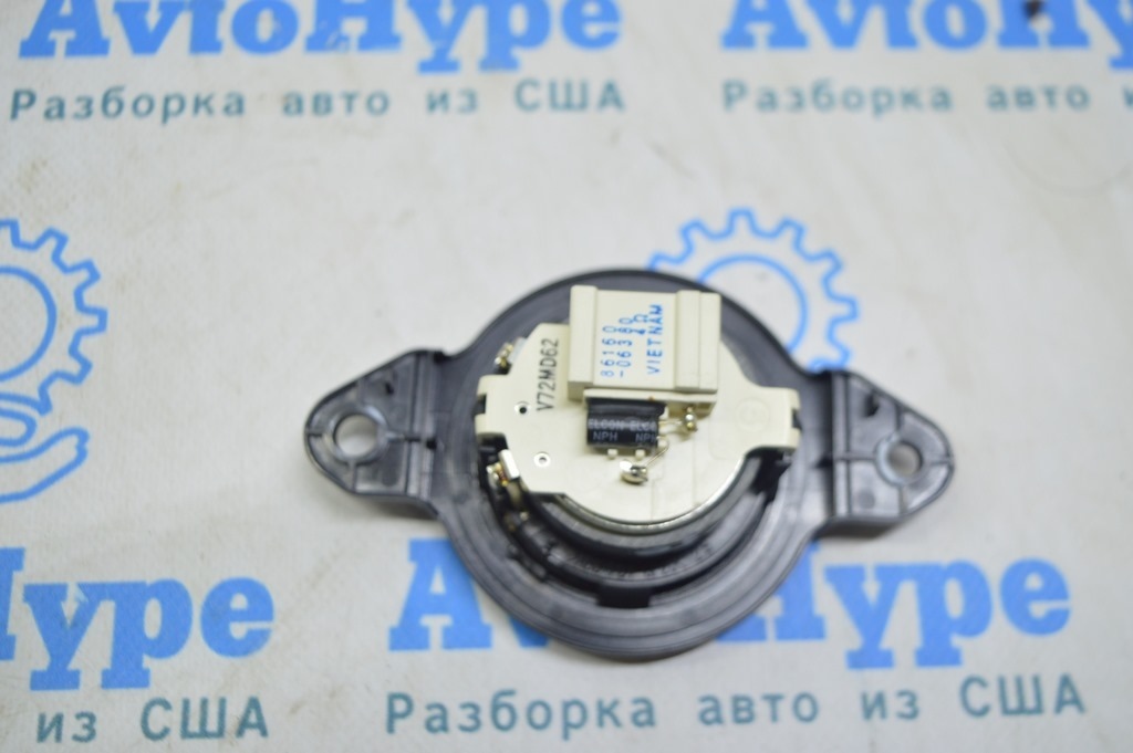 Пищалка прав Toyota Camry v50 12-14 usa\euro
