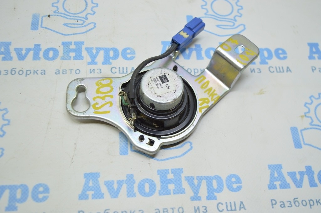 Пищалка задней полки левая Mark Levinson Lexus IS250/IS300/IS350 06-13 (01)