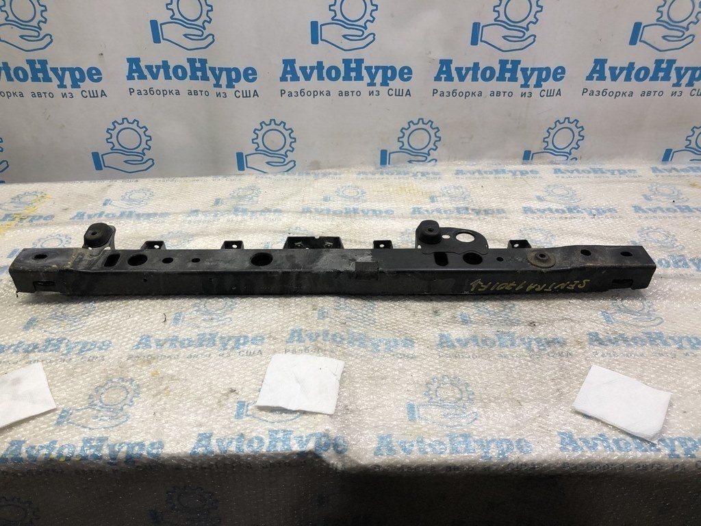 Планка телевизора нижняя Nissan Sentra 15-19 1.6