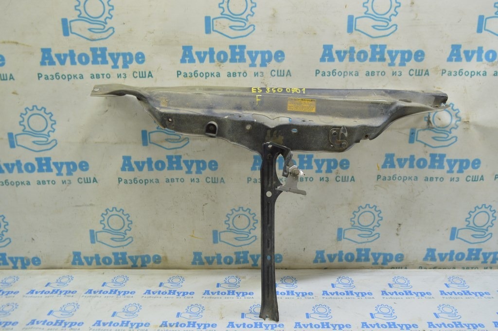 Планка телевизора верхняя Lexus ES350 07-12 (01) примята