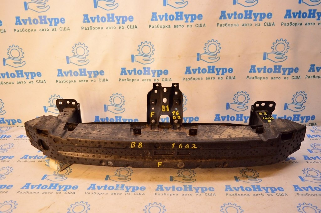 Планка замка капота VW Jetta 11-18 USA