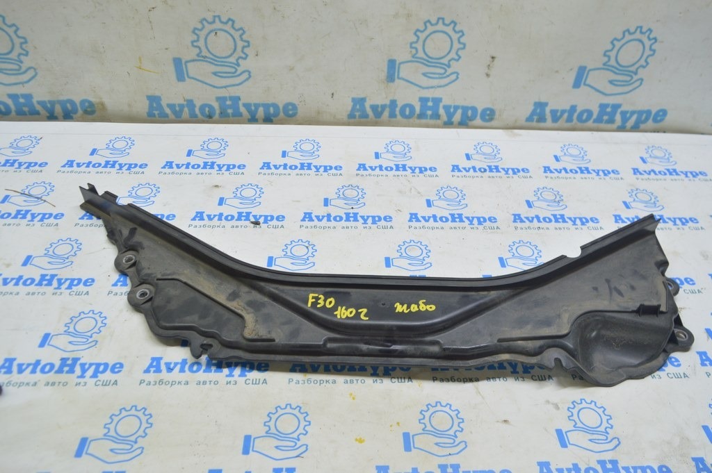 Поддон дворников BMW 3 F30 12-19
