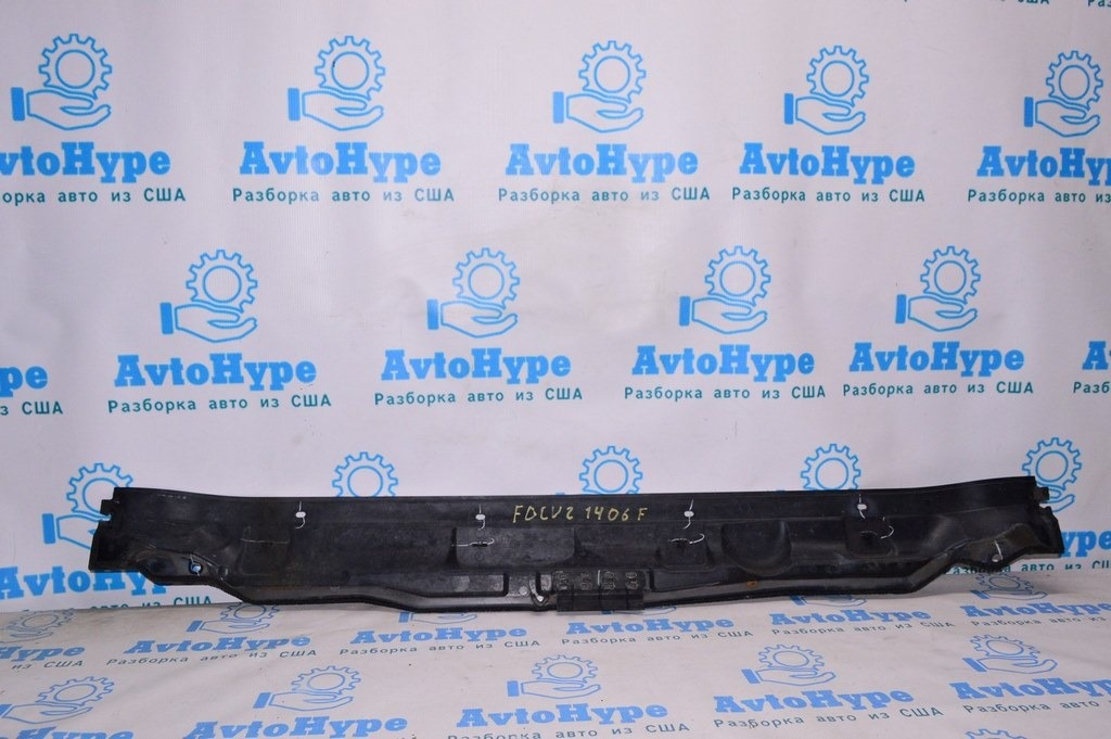 Поддон дворников Ford Focus mk3 11-18