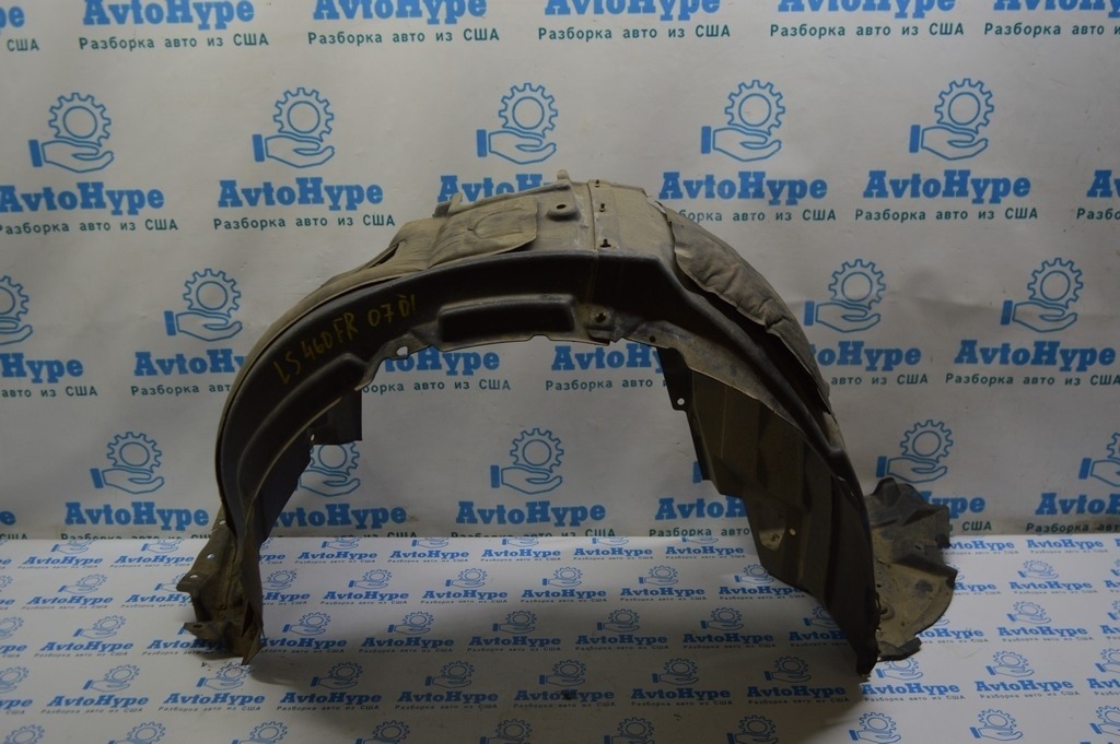 Подкрылок передний правый Lexus LS460 LS600h 07-12