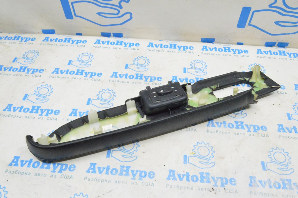 Подлокотник обшивки карточки перед прав Honda CRV 07-11 кожа черн — фото 3
