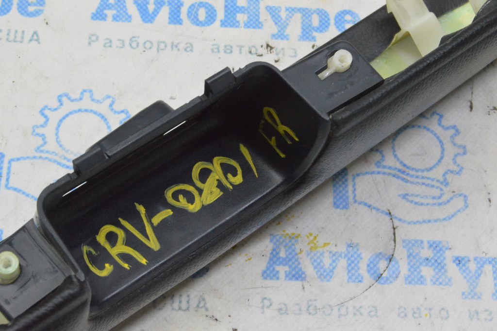 Подлокотник обшивки карточки перед прав Honda CRV 07-11 кожа черн — фото 4