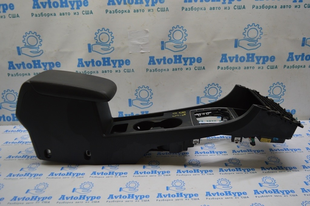 Подлокотник, центральная консоль VW Passat b7 USA черн