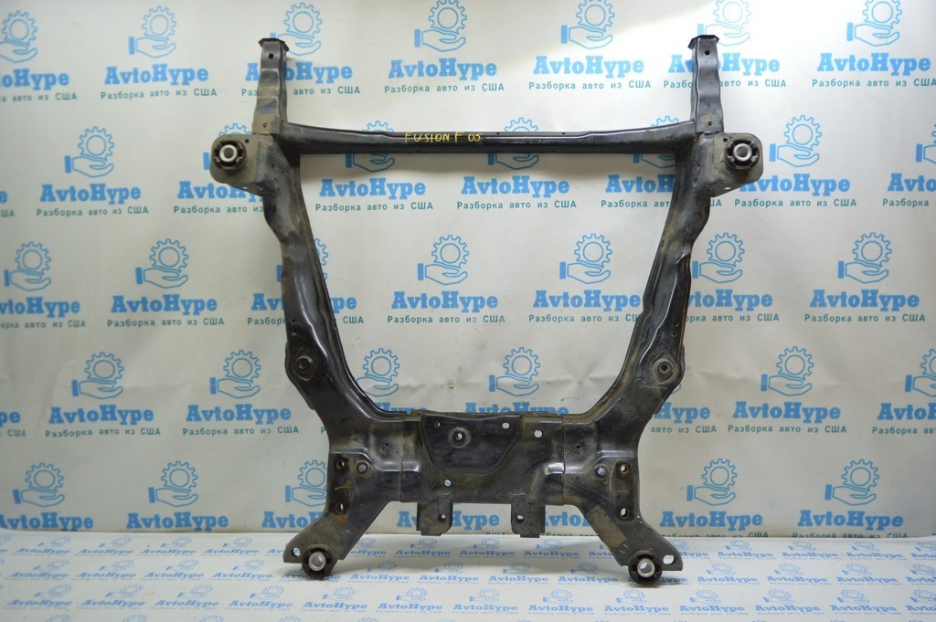 Подрамник передний Ford Fusion mk5 13- (06)