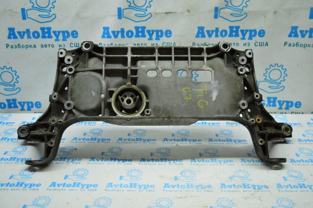 Подрамник передний VW Tiguan 09-17