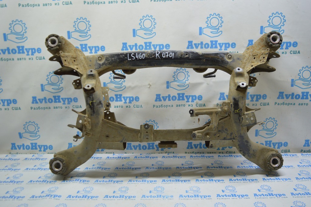 Подрамник задний Lexus LS460 LS600h 07-12 (01)