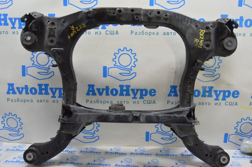 Подрамник задний Lexus RX 350h 23- AWD (01)