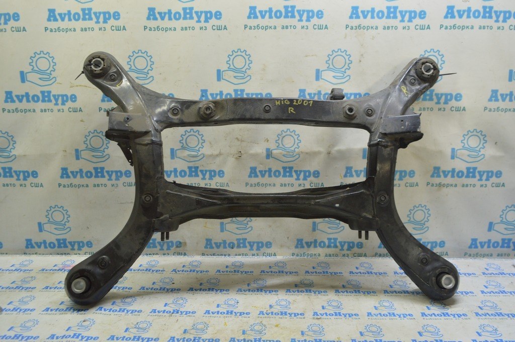 Подрамник задний Toyota Highlander 20- 2.4t, 3.5 (01)