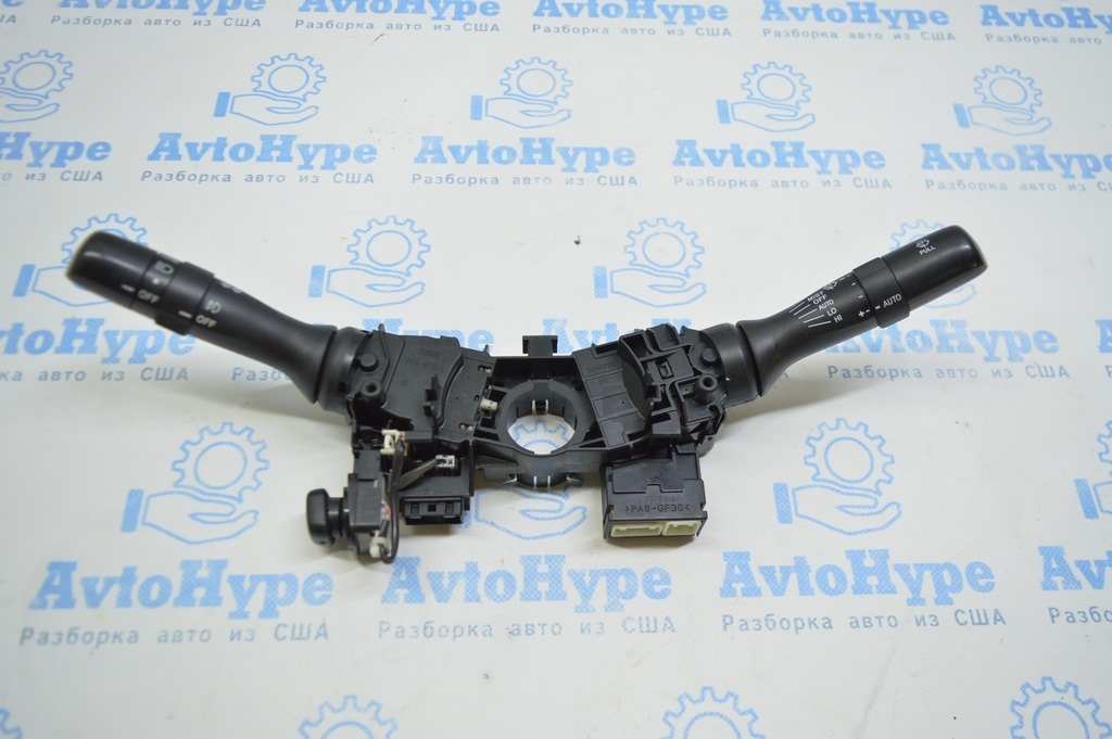 Подрулевой переключатель лев Lexus IS250/IS300/IS350 06-13 84140-48140