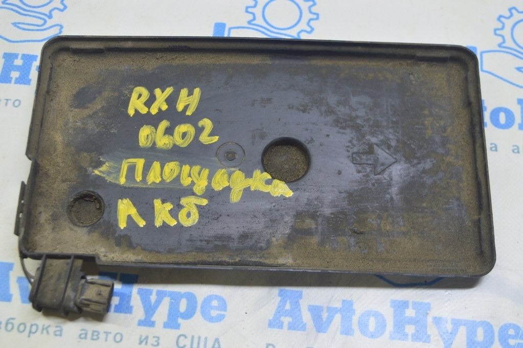 Подставка под акб Lexus RX400h 06-09 с датчиком