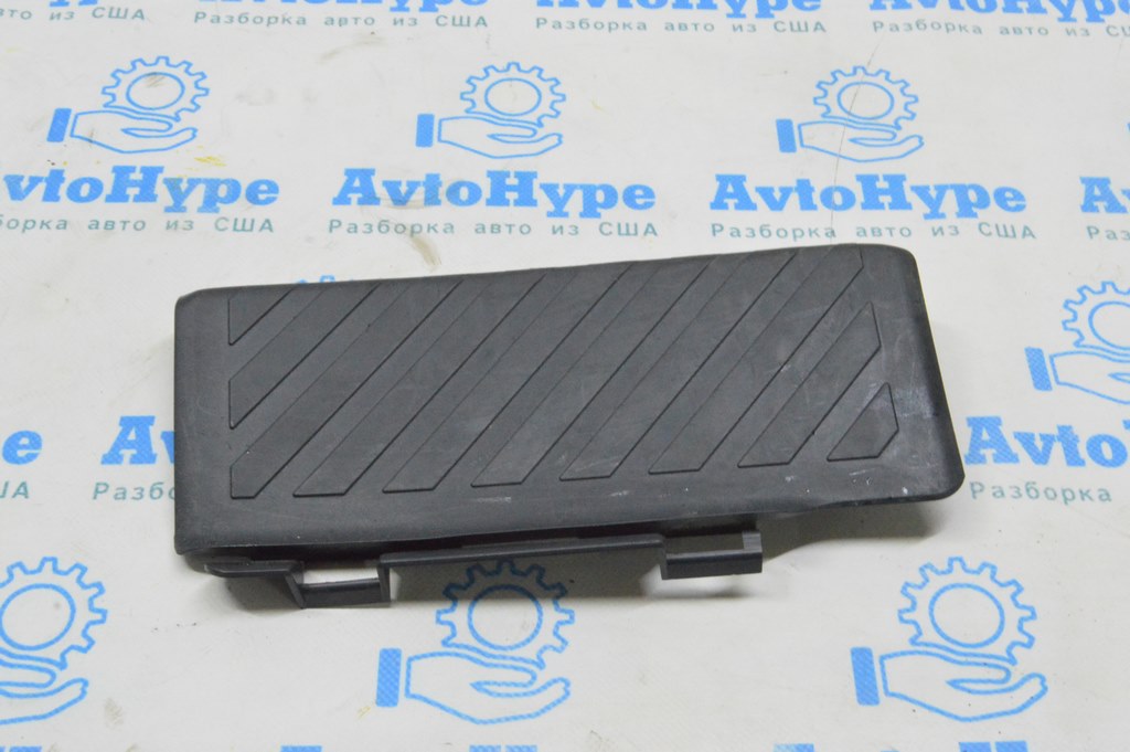 Подставка под ногу VW Jetta 19-24 черн