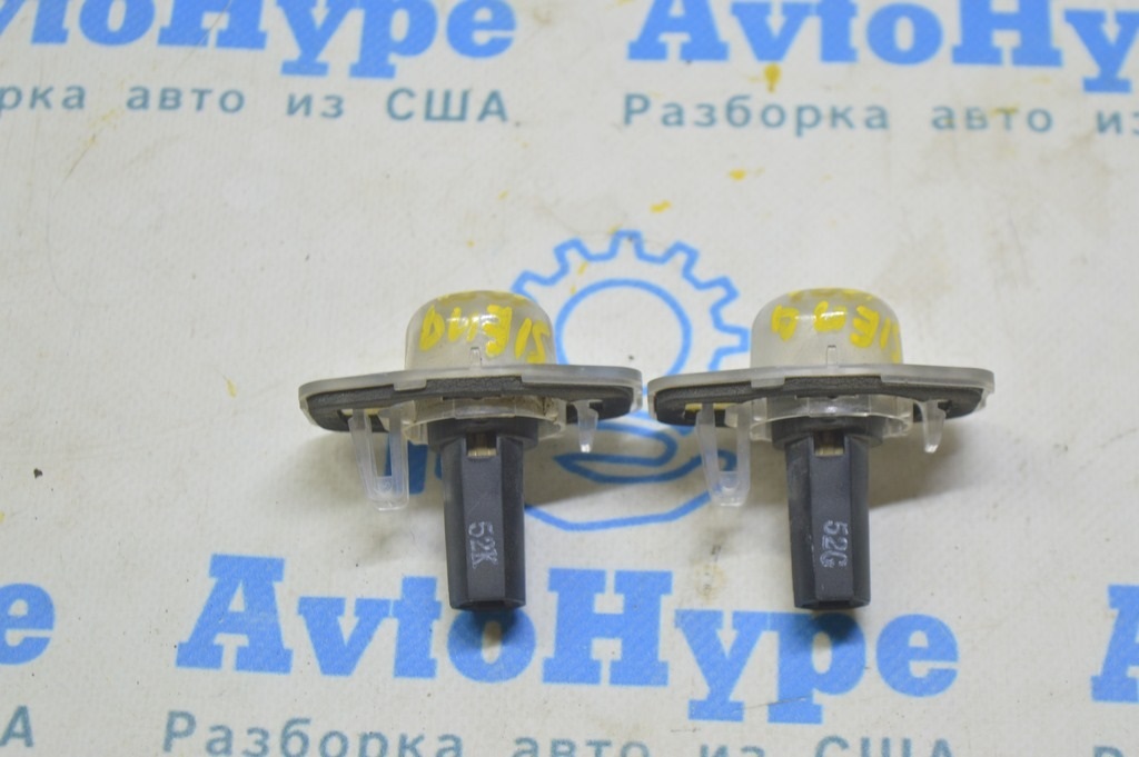 Подсветка номера двери багажника левая Toyota Sienna 11-20 (01) Реал М — фото 2