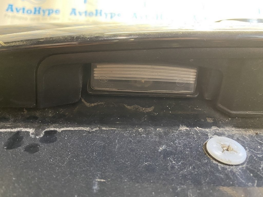 Подсветка номера лев Nissan Murano z52 15-