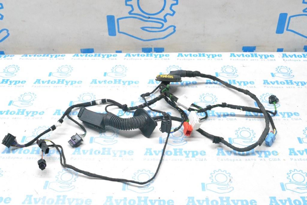 Проводка крышки багажника Audi A7 C8 19-25 (01)
