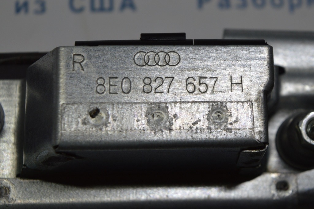 Подсветка номера правая Audi A8 D4 10-17 — фото 2