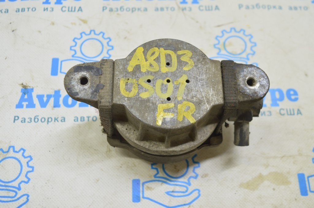 Подушка АКПП прав Audi A8 D3 03-09 (01) 3.0 электро