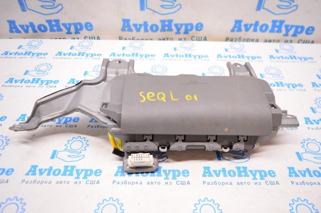 Подушка безопасности airbag колени водителя Toyota Sequoia 2008-2022 серая (01)