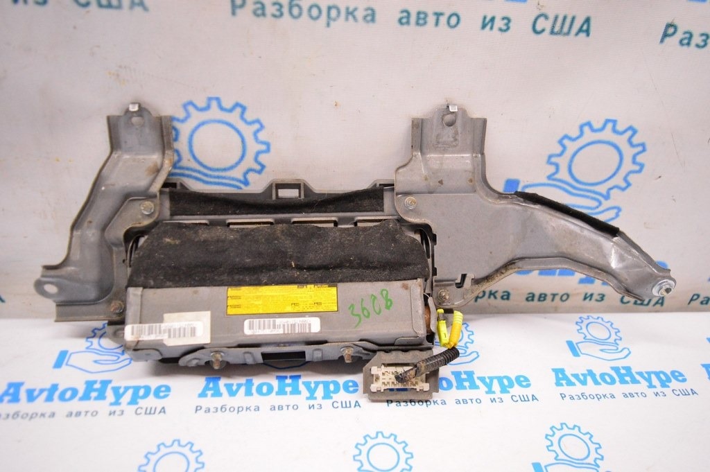 Подушка безопасности airbag колени водителя Toyota Sequoia 2008-2022 серая (01) — фото 2