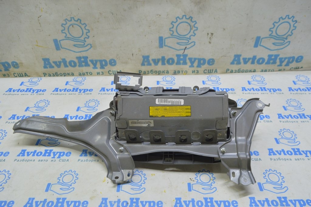 Подушка безопасности airbag коленная водительск левToyota Sienna 11-16 серая, стрельнувш (01) — фото 2