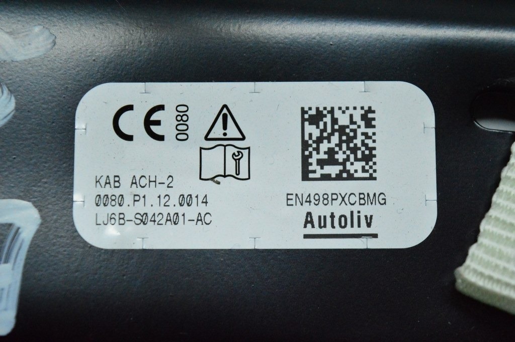 Подушка безопасности airbag коленная водительская лев Ford Escape MK4 20- (01) трельнула — фото 2