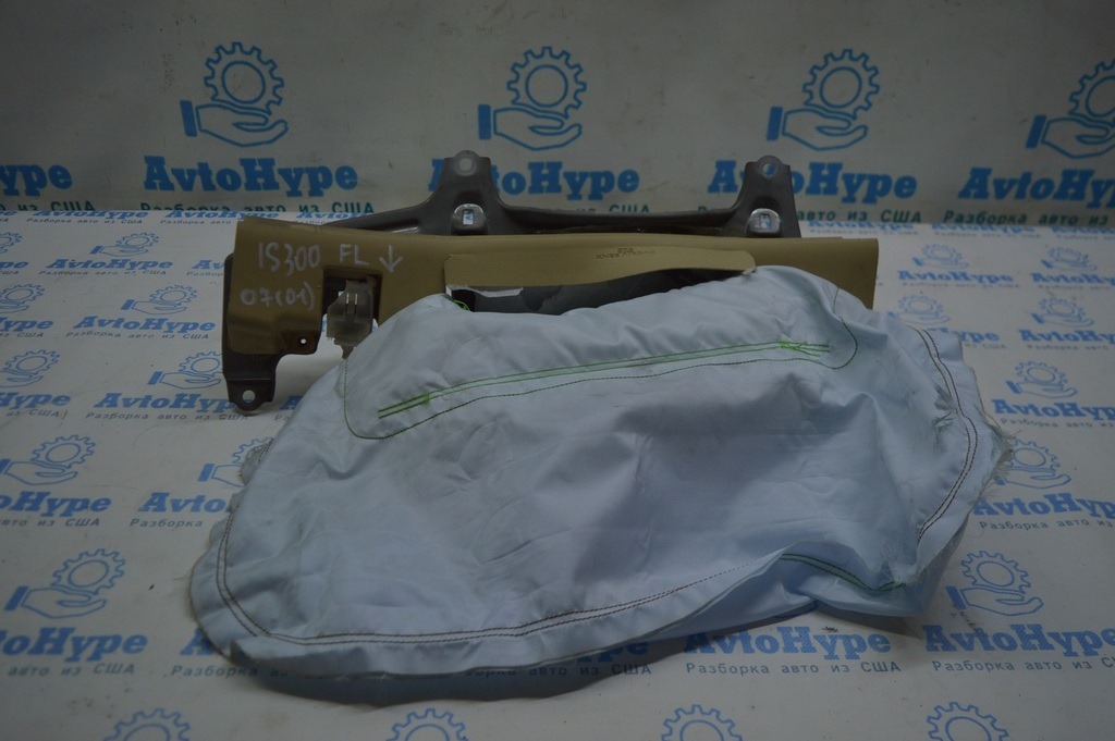 Подушка безопасности airbag коленная водительская лев Lexus IS250/IS300/IS350 (01) стрельнула