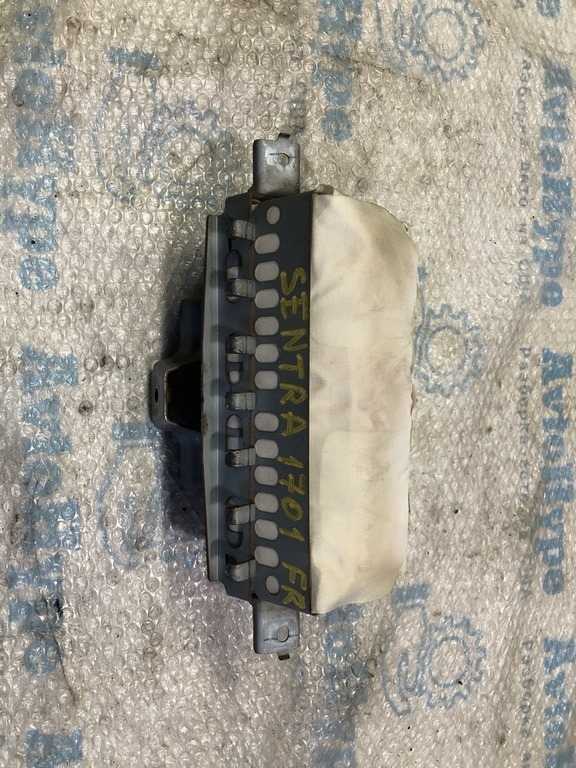 Подушка безопасности airbag пассажирская (в торпеде) Nissan Sentra 13-19