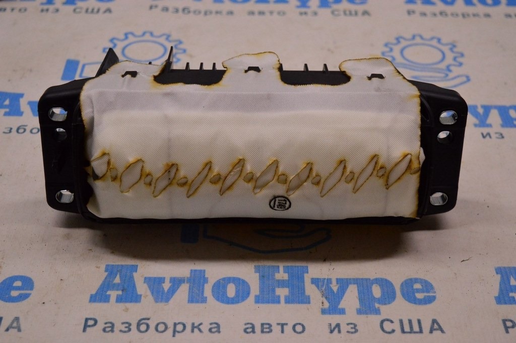 Подушка безопасности airbag пассажирская (в торпеде) VW Passat b8 USA