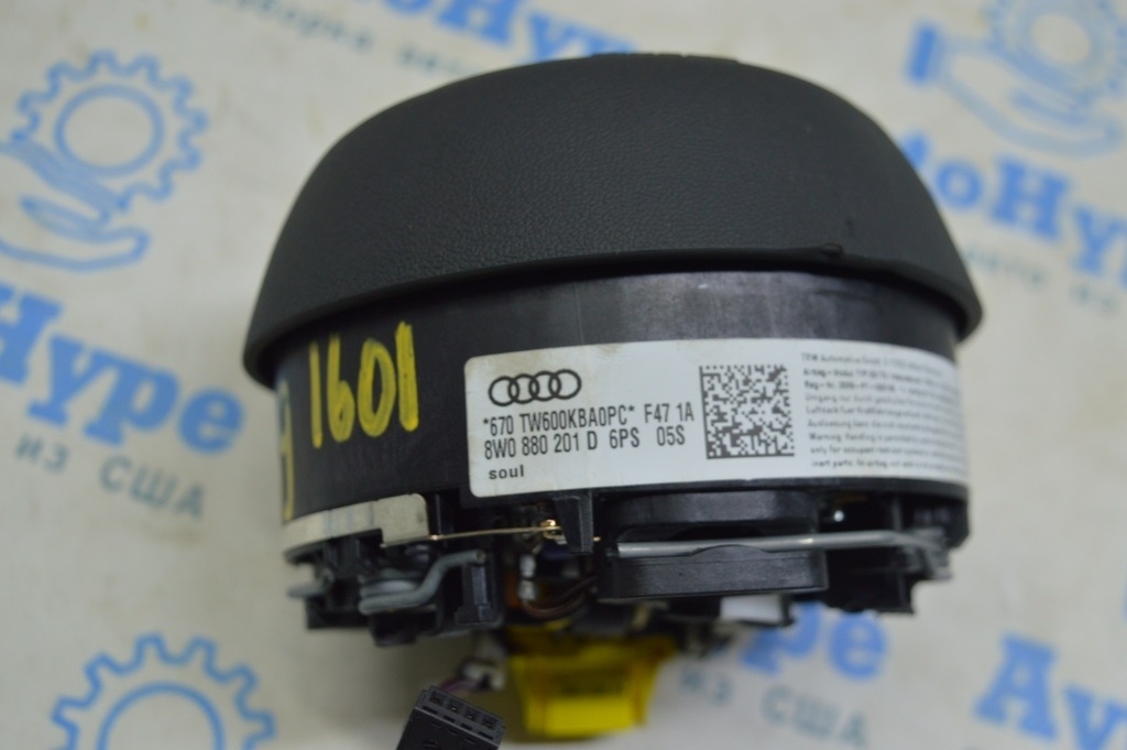 Подушка безопасности airbag в руль водительская Audi A4 B9 17- черная (01) — фото 3