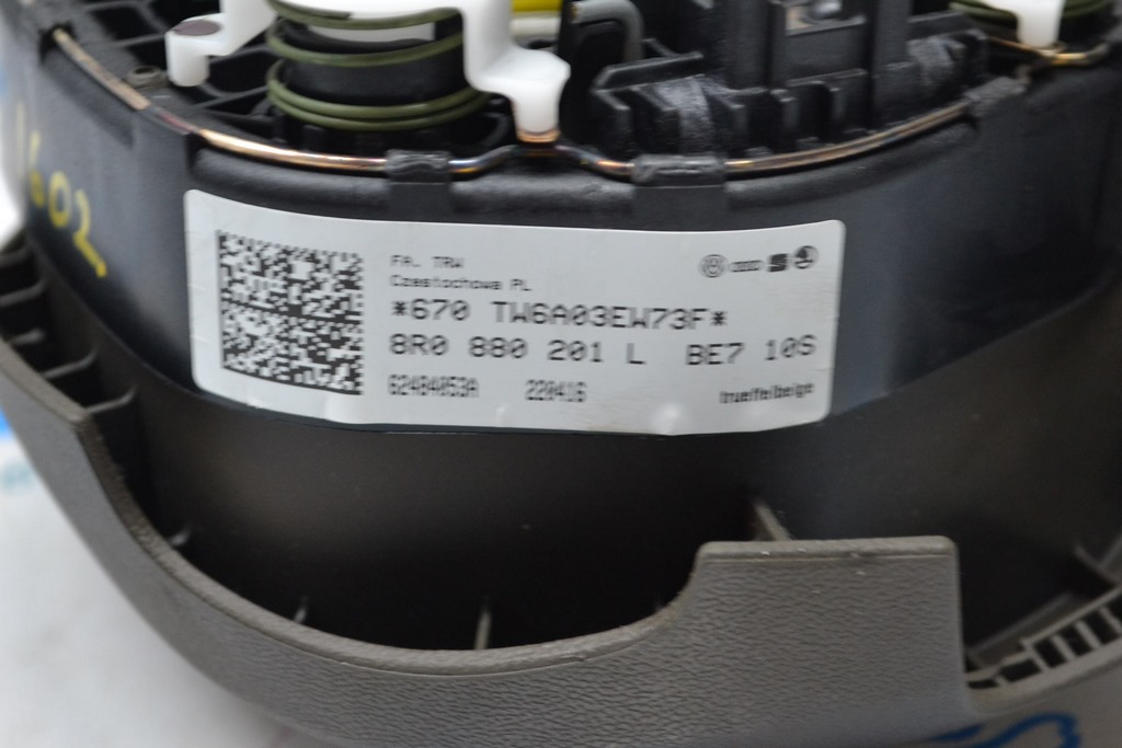 Подушка безопасности airbag в руль водительская Audi Q5 8R 13-17 бежевая truffelbeige (02) — фото 3