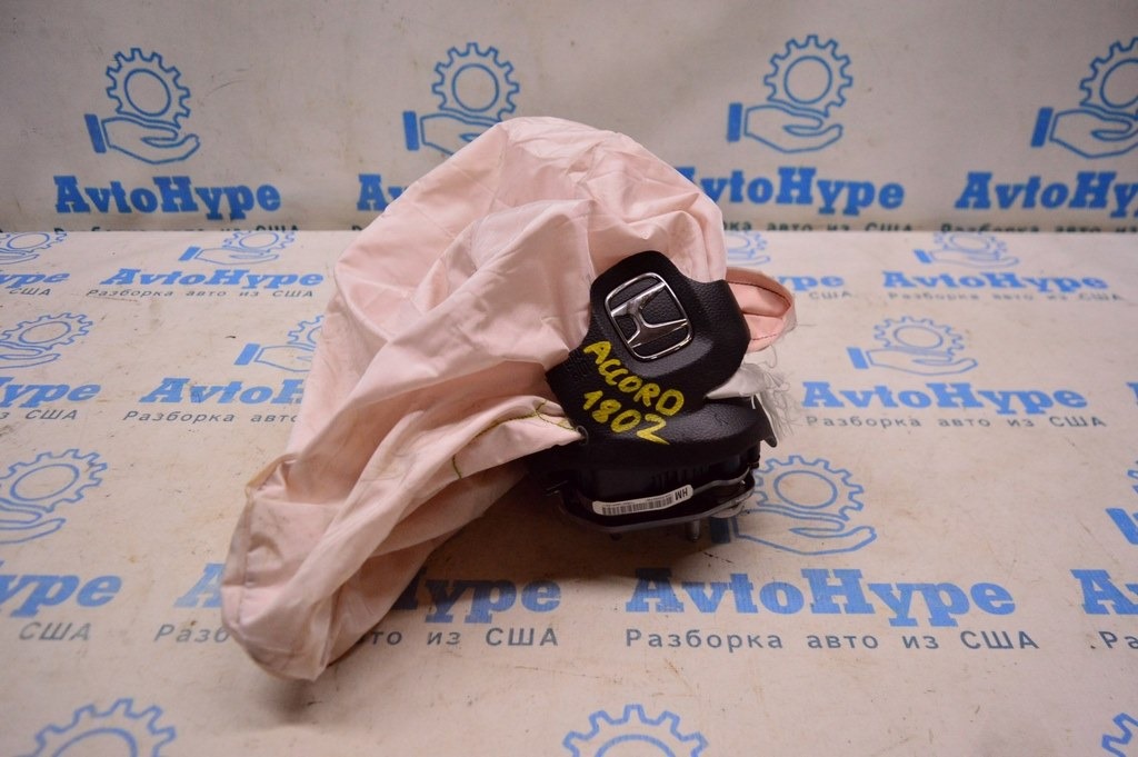 Подушка безопасности airbag в руль водительская Honda Accord 18- стрельнувшая